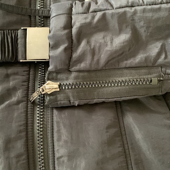 ❄️ Laundry by Shelli Segal black puffer coat. Size L. - Picture 9 of 13